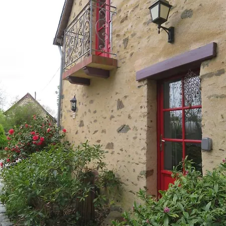 Ecrin De Verdure * Sainte-Suzanne (Mayenne)