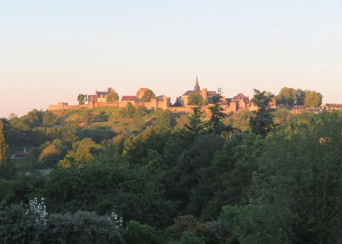 Ecrin De Verdure 3* Sainte-Suzanne (Mayenne)