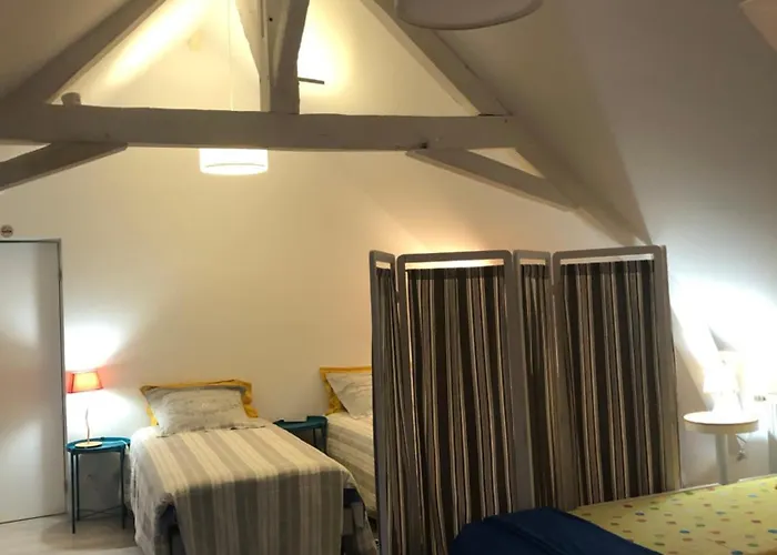 Ecrin De Verdure בית הארחה